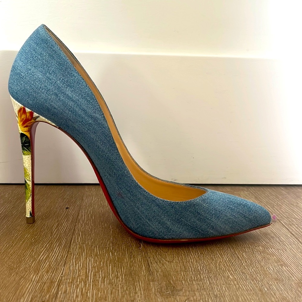 Authentic size 37 Christian Louboutin So Kate Denim Heels. Dust bag included!